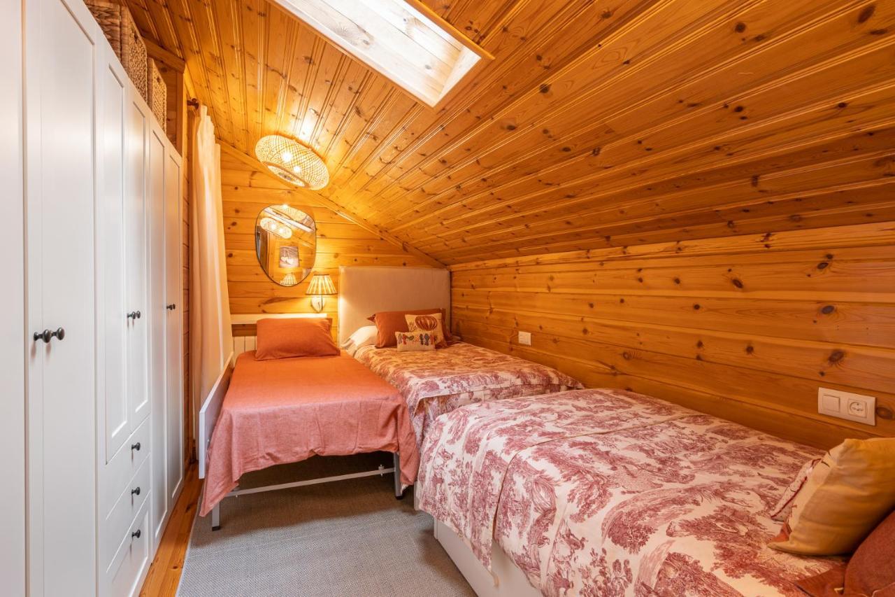 Espectacular Apartamento De Madera Frente Al Rio Ter - كامبروذون المظهر الخارجي الصورة