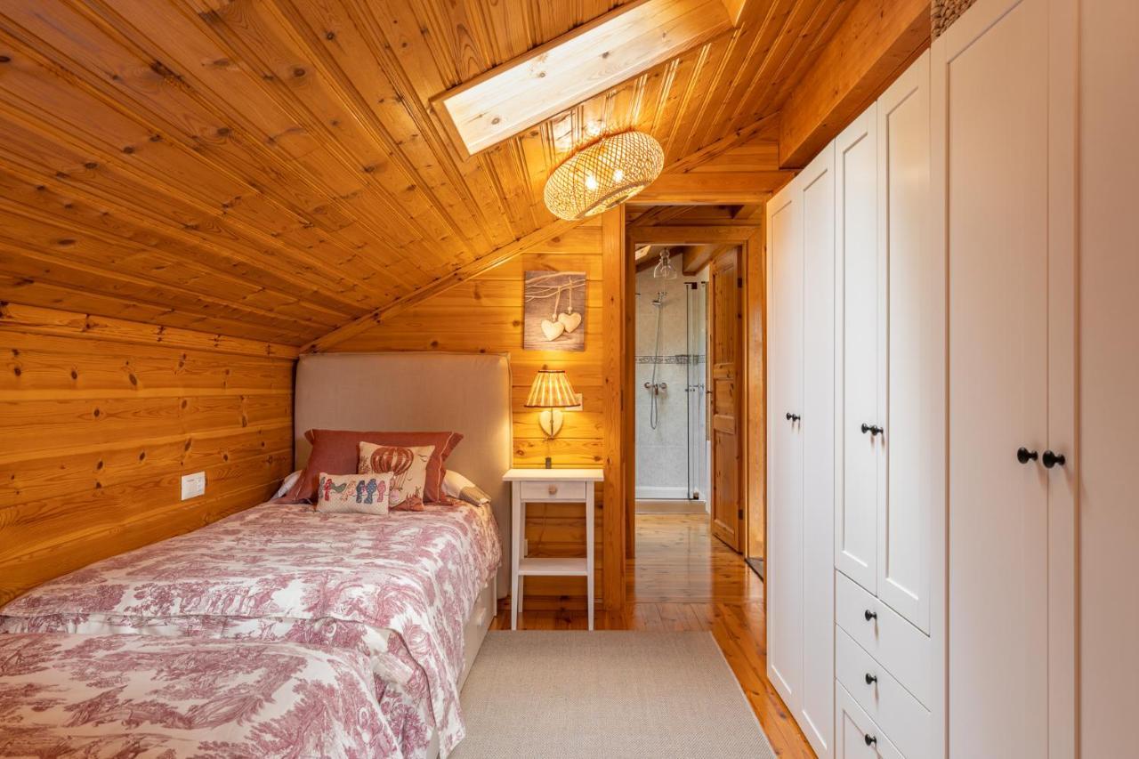 Espectacular Apartamento De Madera Frente Al Rio Ter - كامبروذون المظهر الخارجي الصورة
