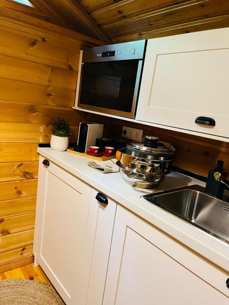 Espectacular Apartamento De Madera Frente Al Rio Ter - كامبروذون المظهر الخارجي الصورة
